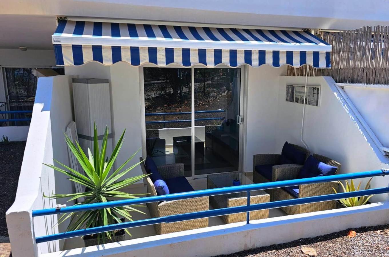 Blue Bay Paradise - Beach Front Apartment With Sea View Playa Paraíso Eksteriør bilde