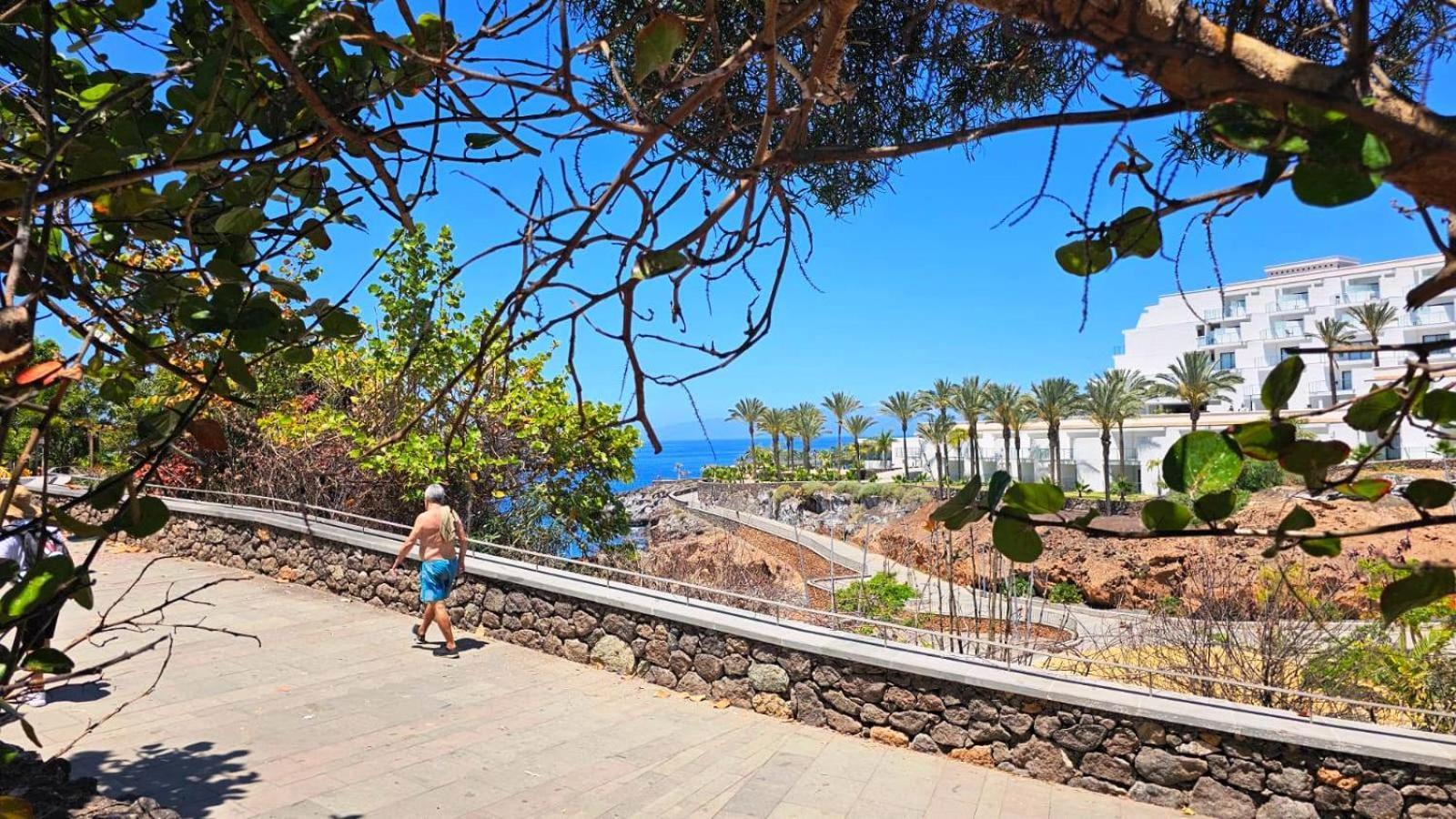 Blue Bay Paradise - Beach Front Apartment With Sea View Playa Paraíso Eksteriør bilde